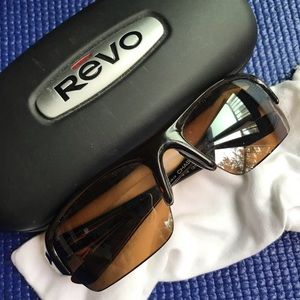 Men’s Revo sunglasses